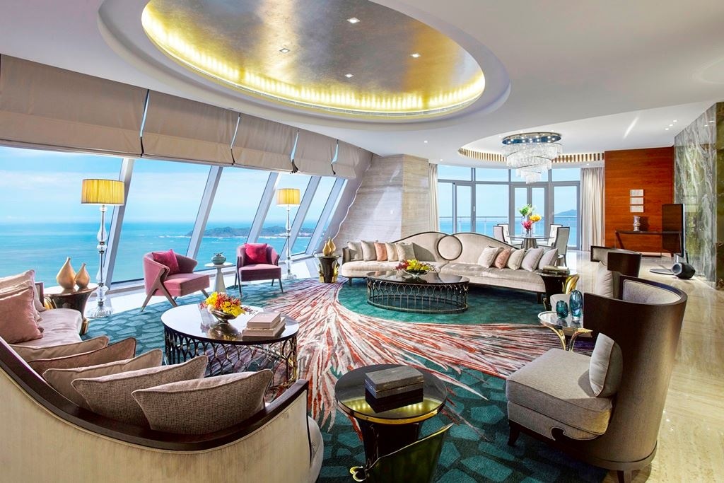 rooms-royal-suite