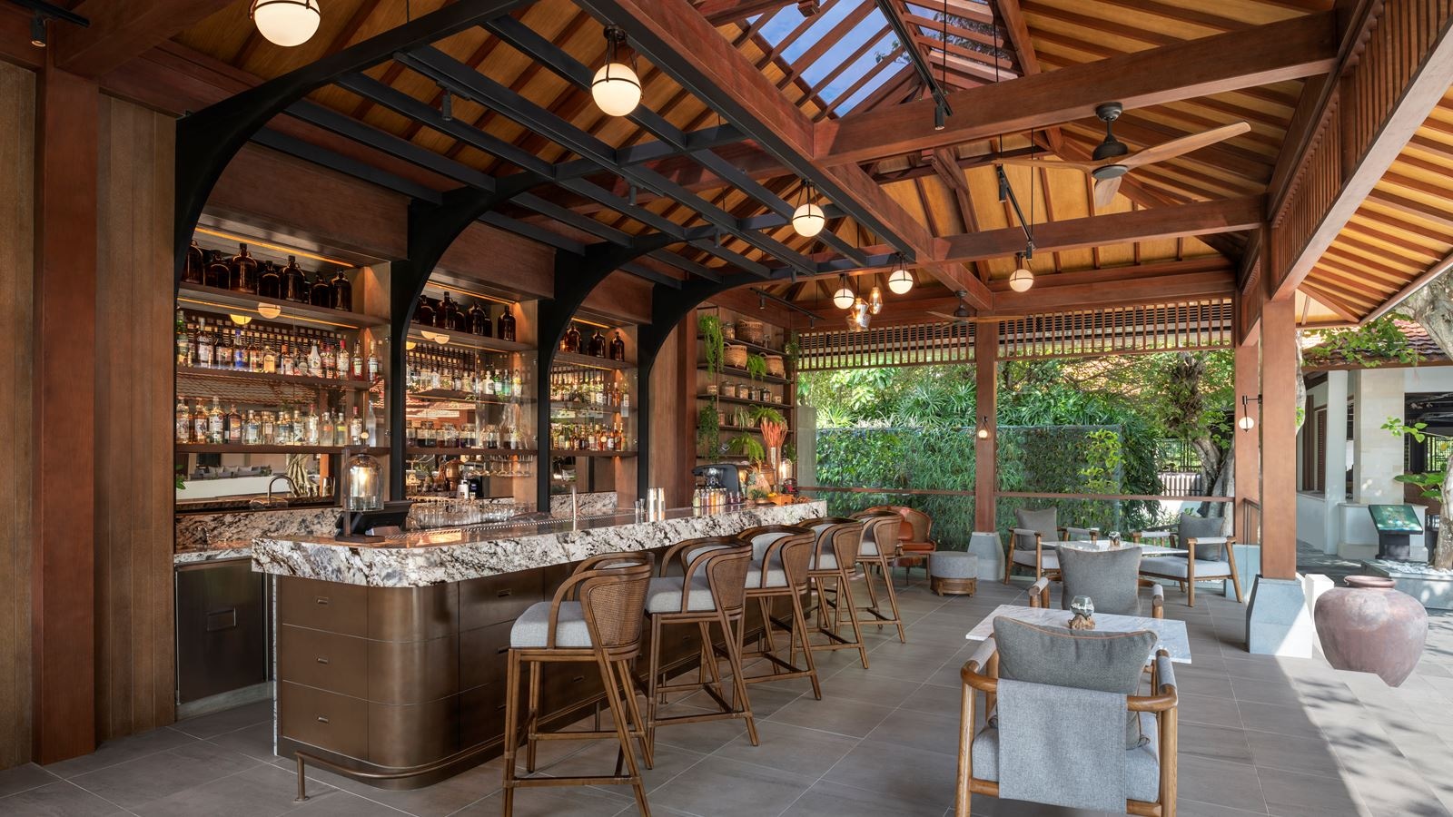 bars-de-bale-bar--lounge