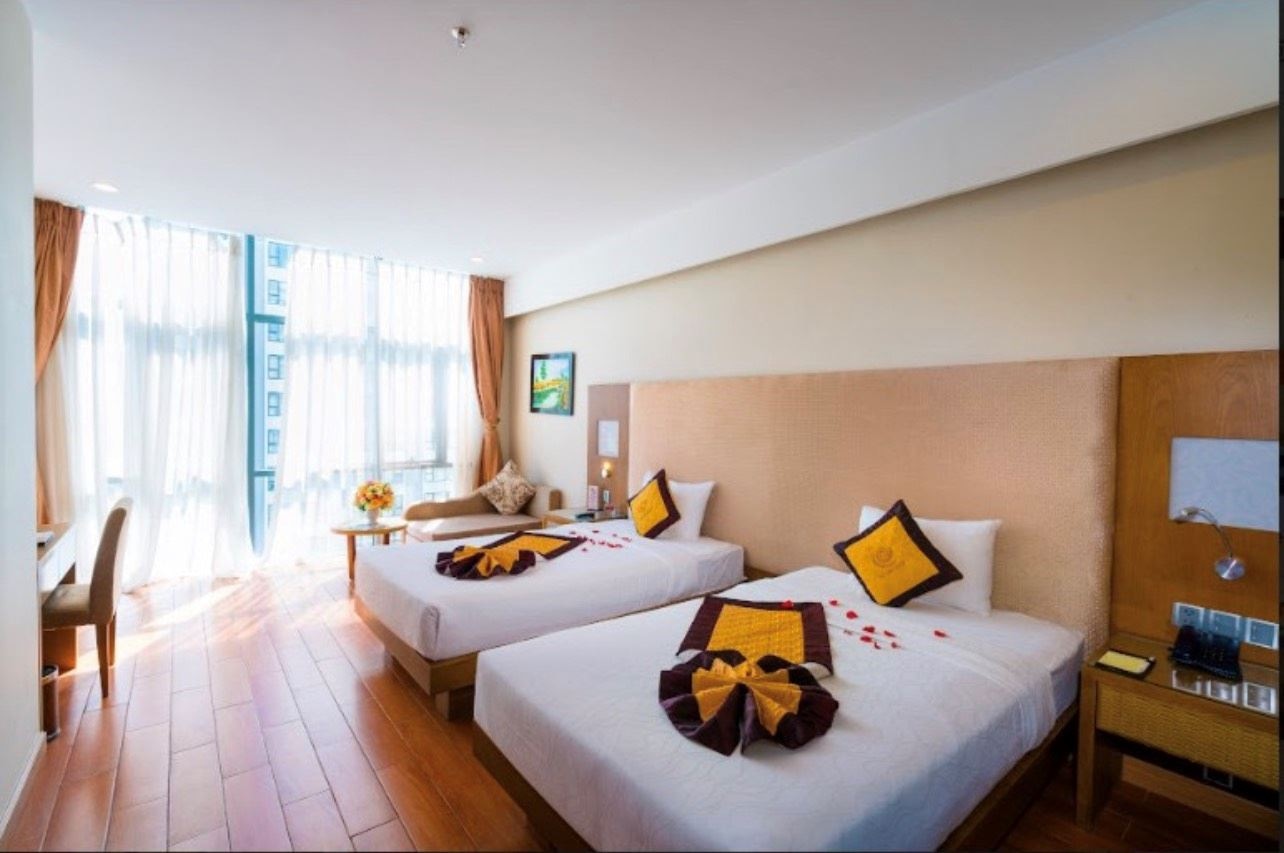 rooms-room-superior-city-view-with-window-child-without-extra-bed