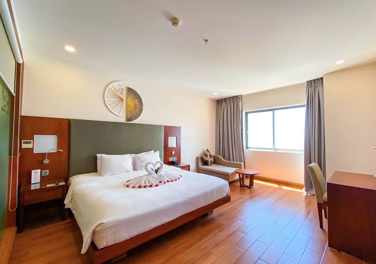 rooms-deluxe-sea-view-with-window-child-without-extra-bed