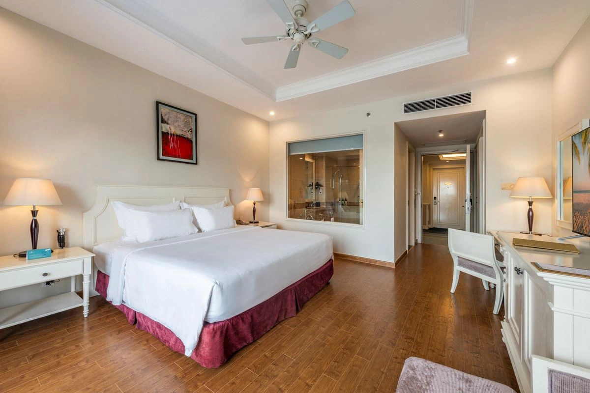 rooms-deluxe-ocean-view