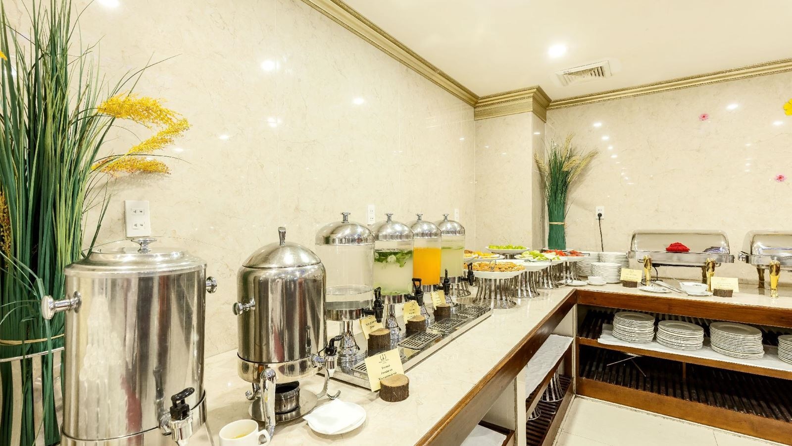 restaurants-main-restaurant