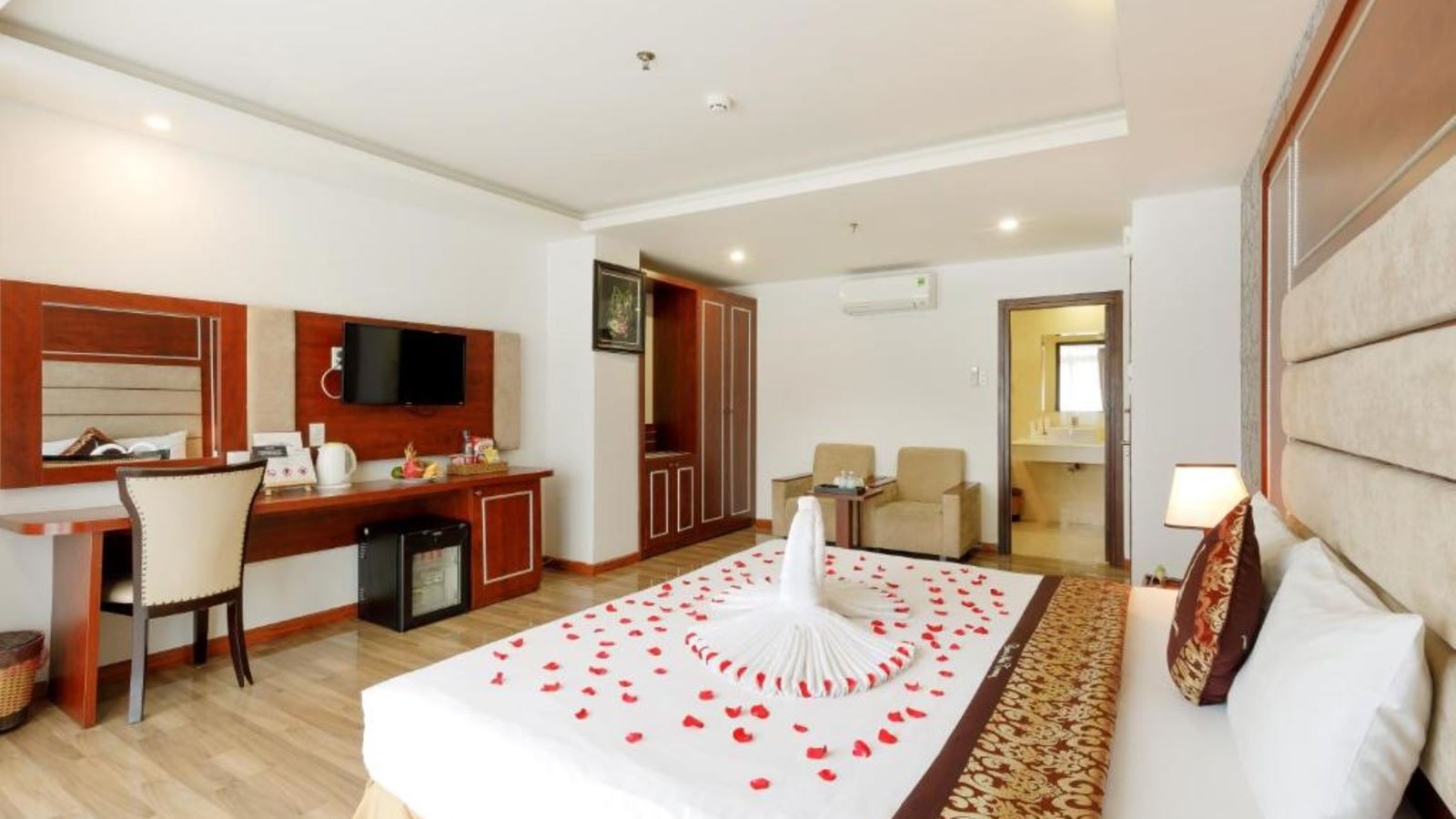 rooms-deluxe-executive-seaview-child-without-extra-bed