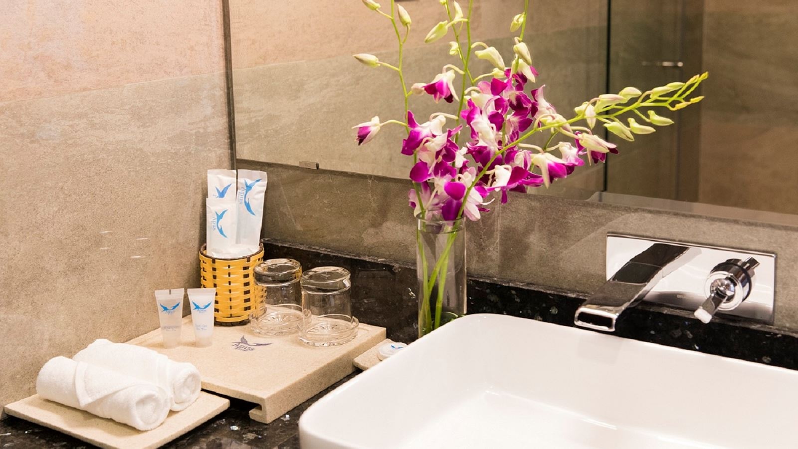 rooms-superior-cityview