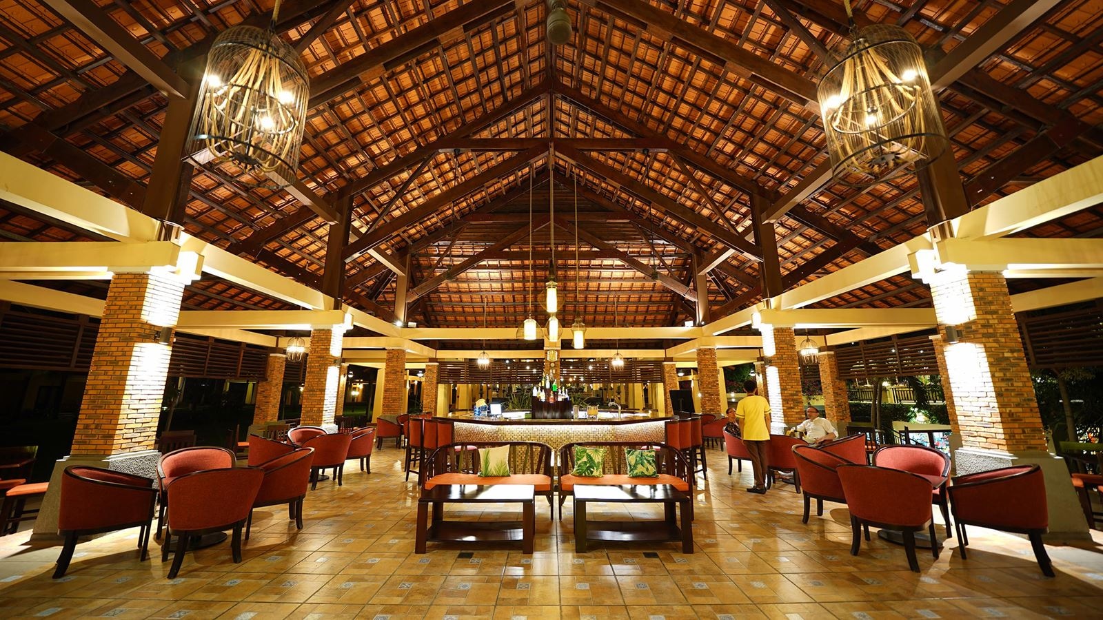 bars-waterfall-lounge