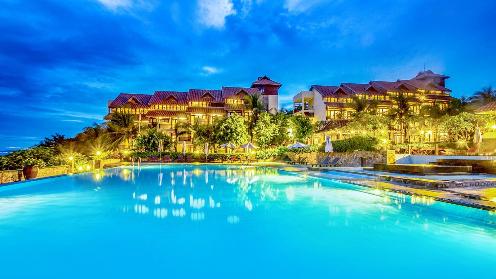 rooms-deluxe-ocean-view