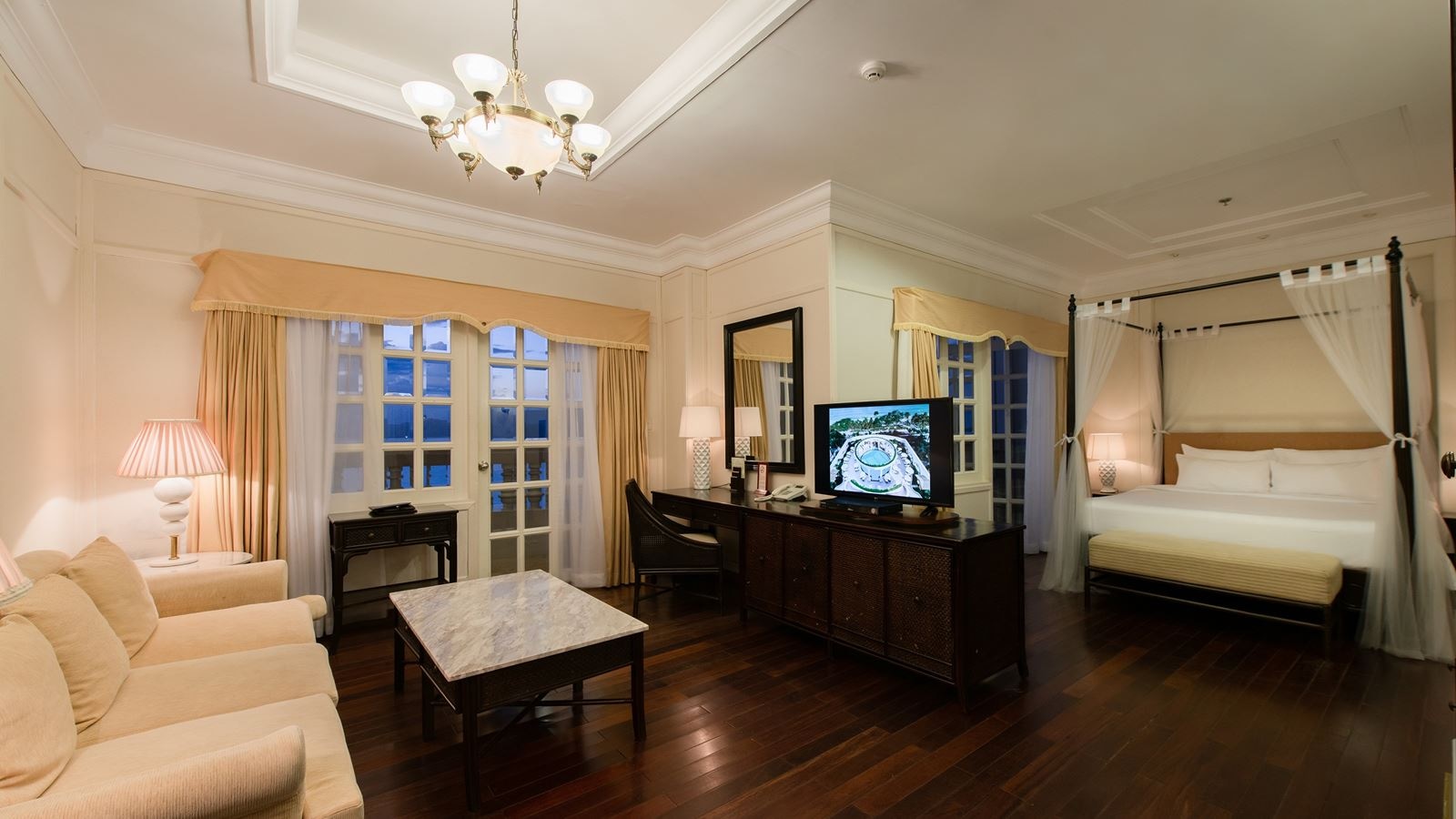 rooms-junior-suite-ocean-view-with-balcony-child-without-extra-bed