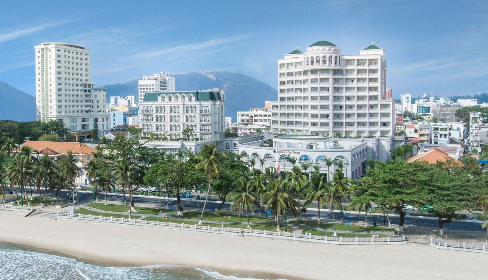 rooms-junior-suite-ocean-view-with-balcony-child-without-extra-bed