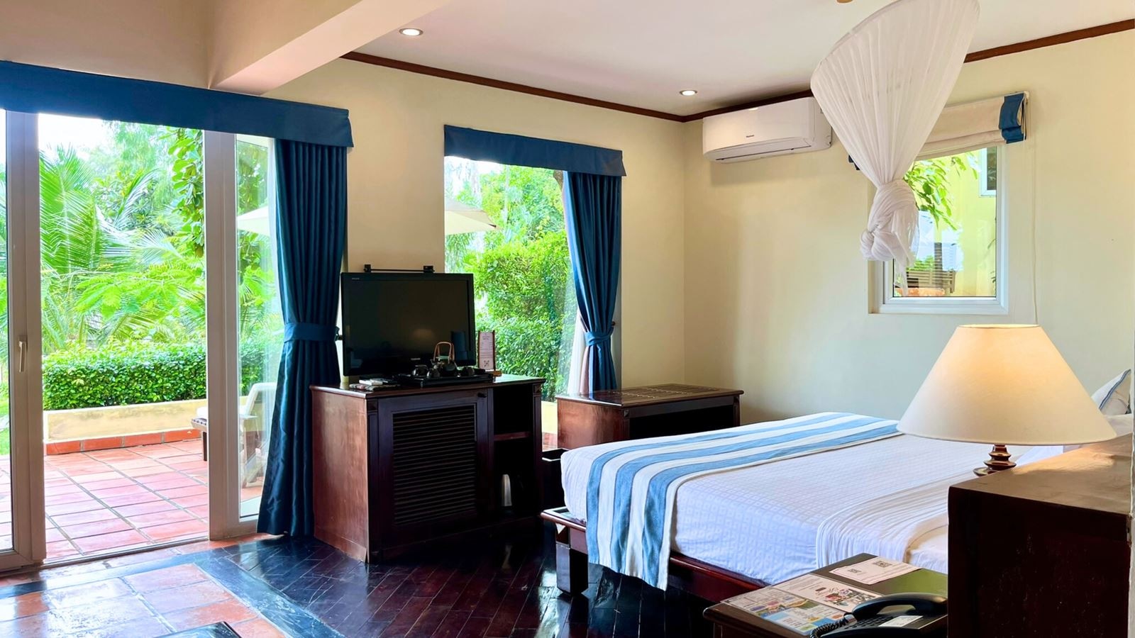 rooms-garden-view-bungalow