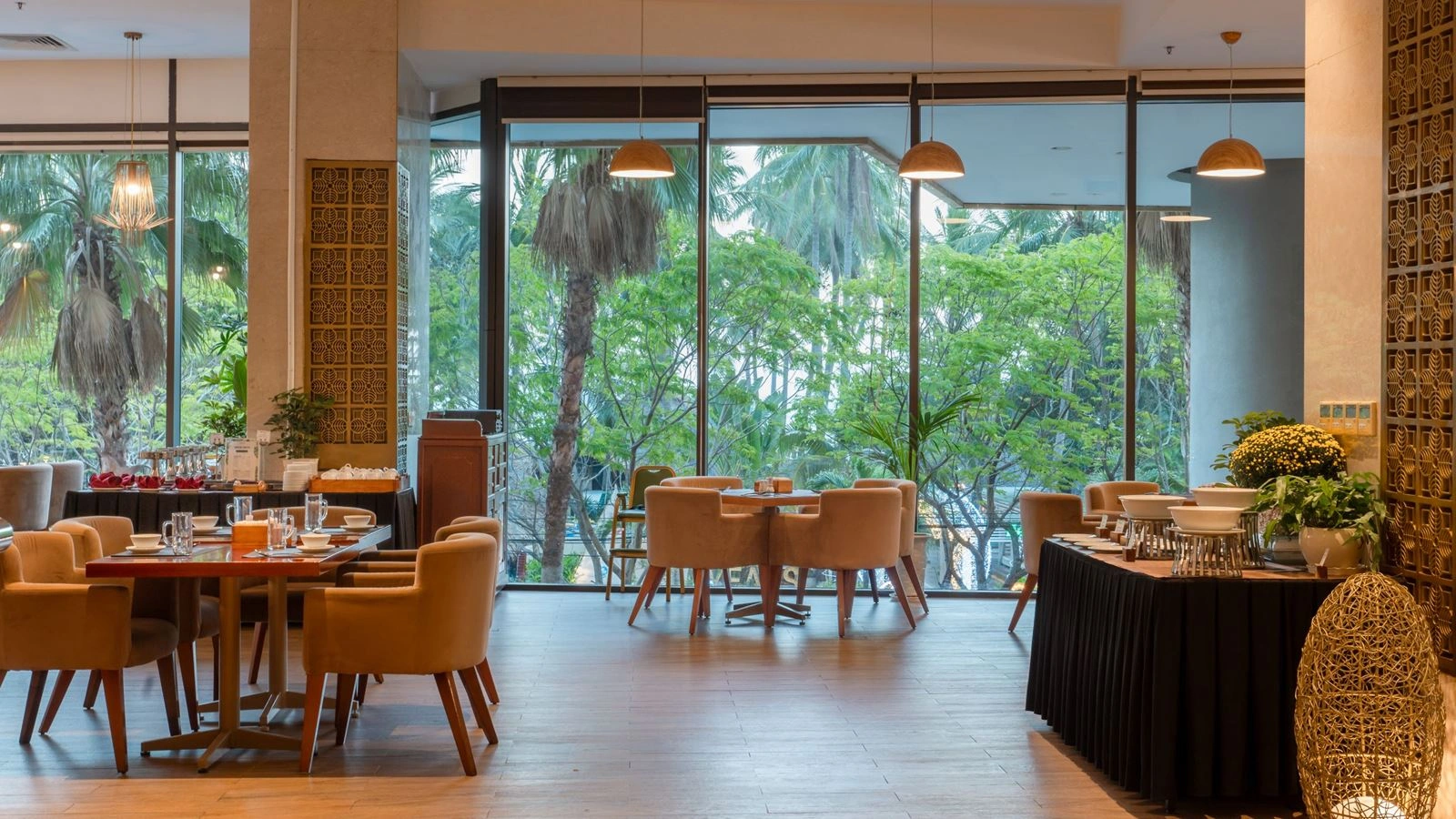 restaurants-spice-garden-restaurant