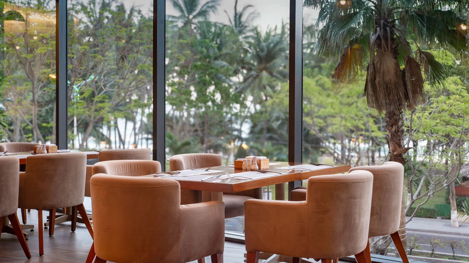 restaurants-spice-garden-restaurant