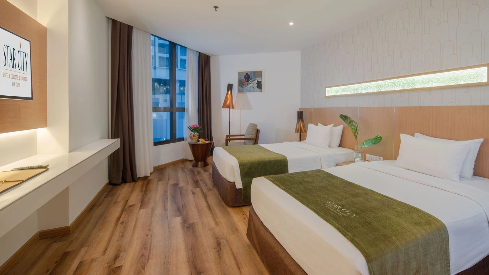 rooms-deluxe-seaview