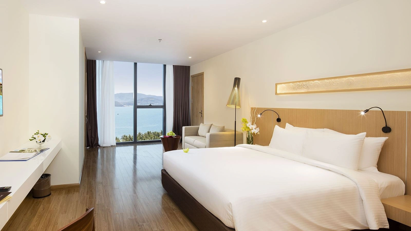 rooms-luxury-family-beachfront