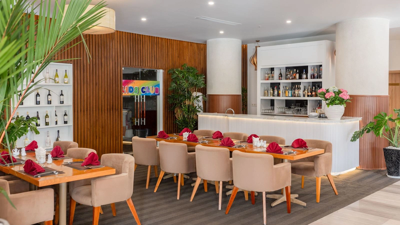 restaurants-ngon-bistro-restaurant