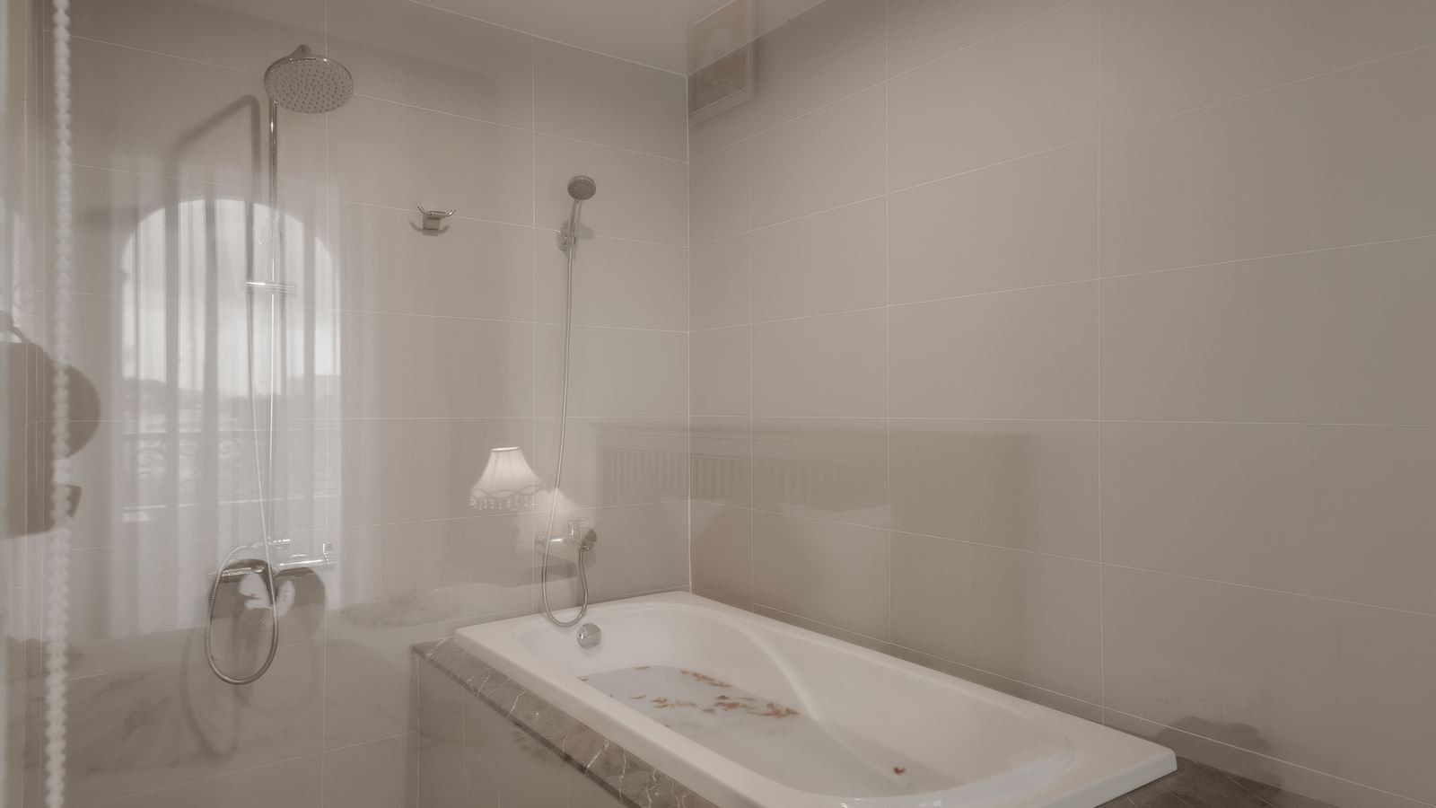 rooms-suite-with-balcony-child-without-extra-bed