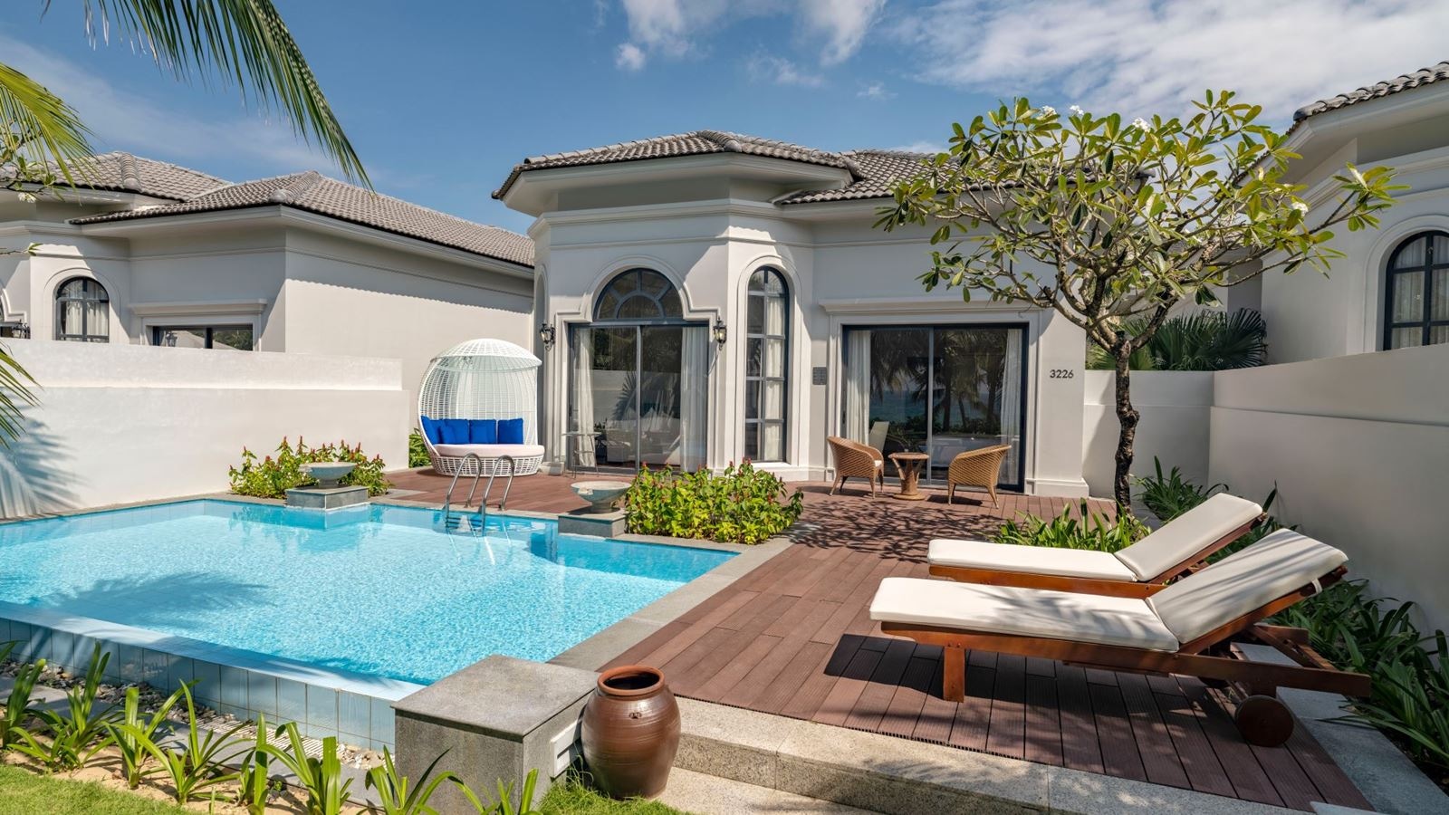 rooms-villa-3-bedroom-ocean-view-no-extra-bed