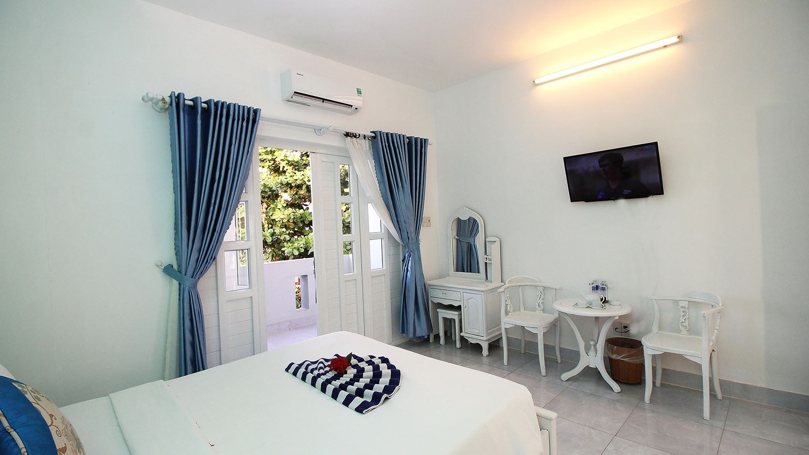 rooms-junior-suite-beach-front