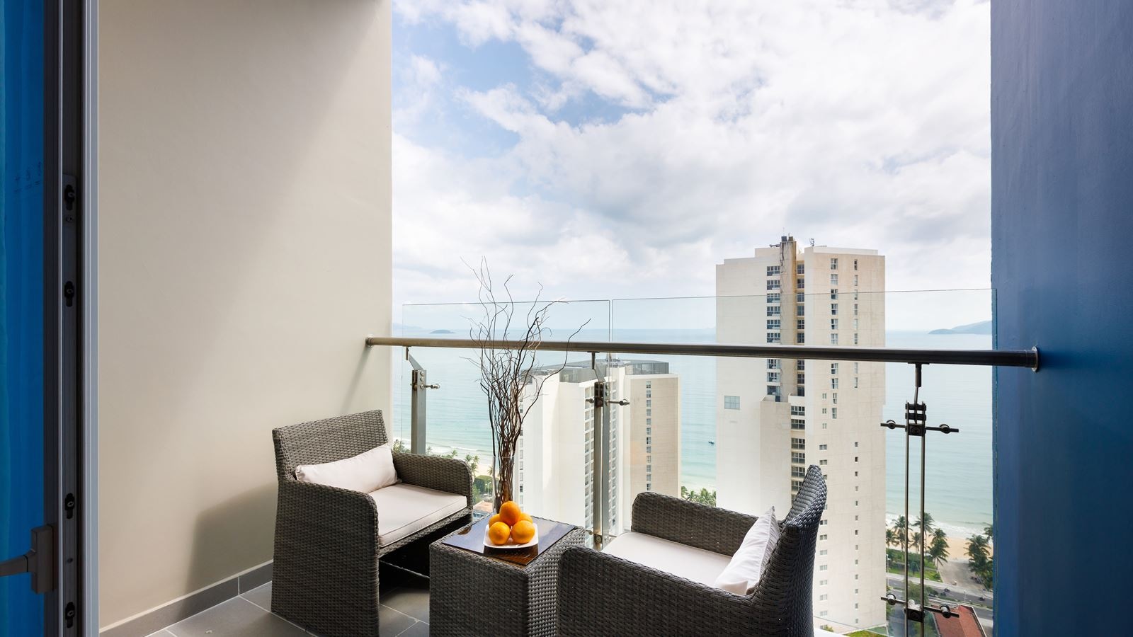 rooms-grand-deluxe-ocean-view