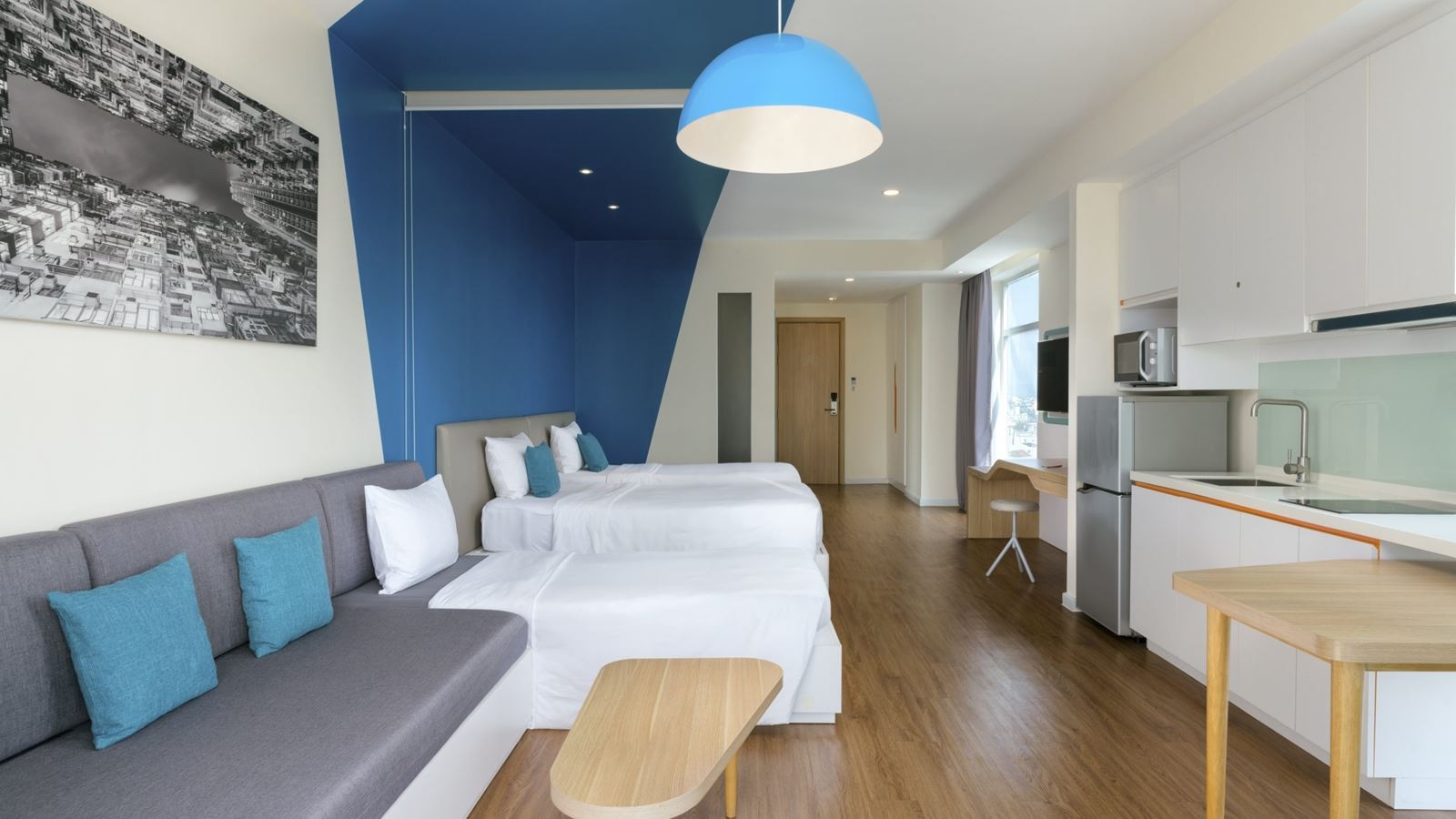 rooms-grand-deluxe-club-room-ocean-view