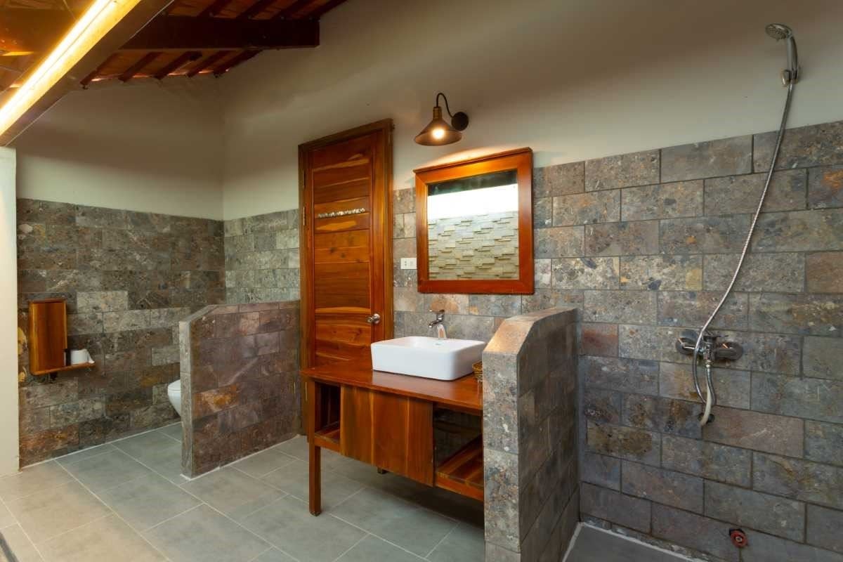 rooms-bungalow-poolside-child-without-extra-bed