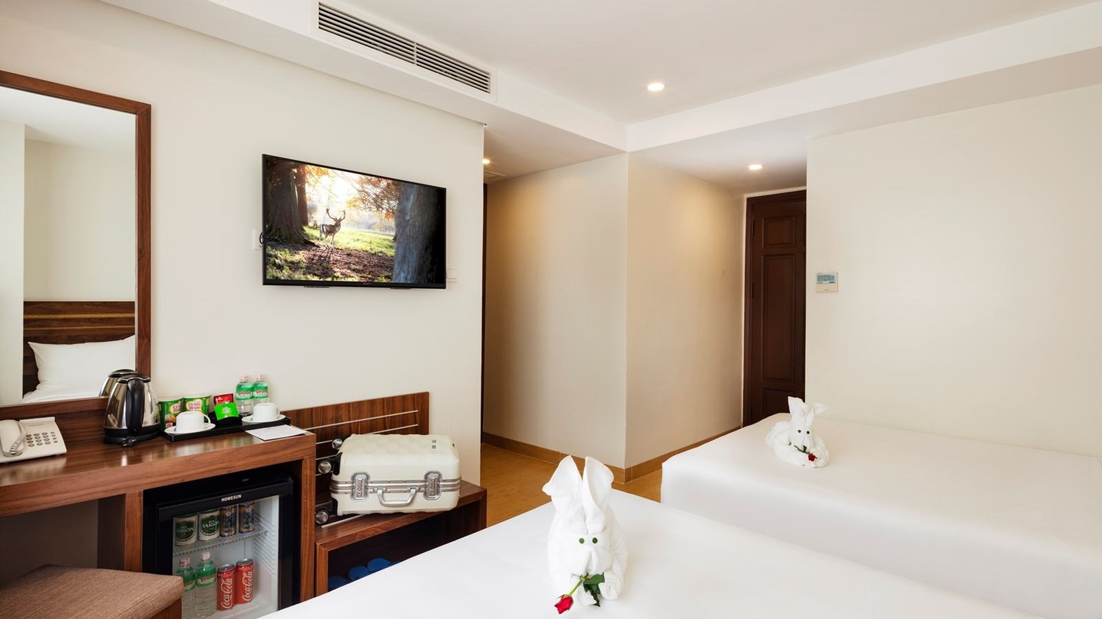 rooms-superior-city-view-no-extra-bed