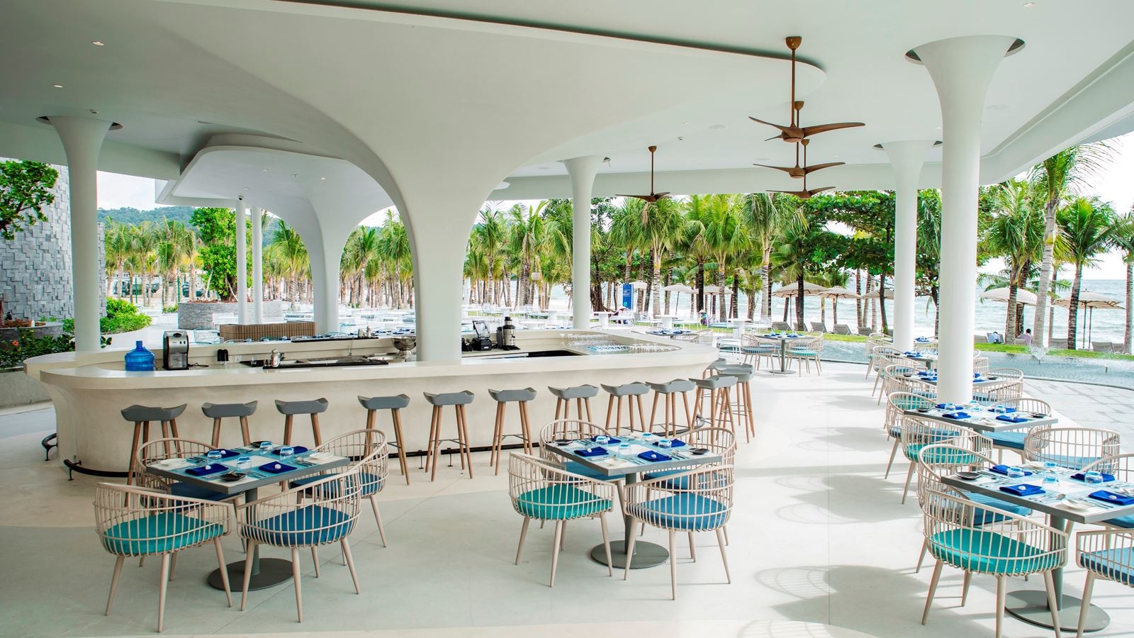 restaurants-clubhouse