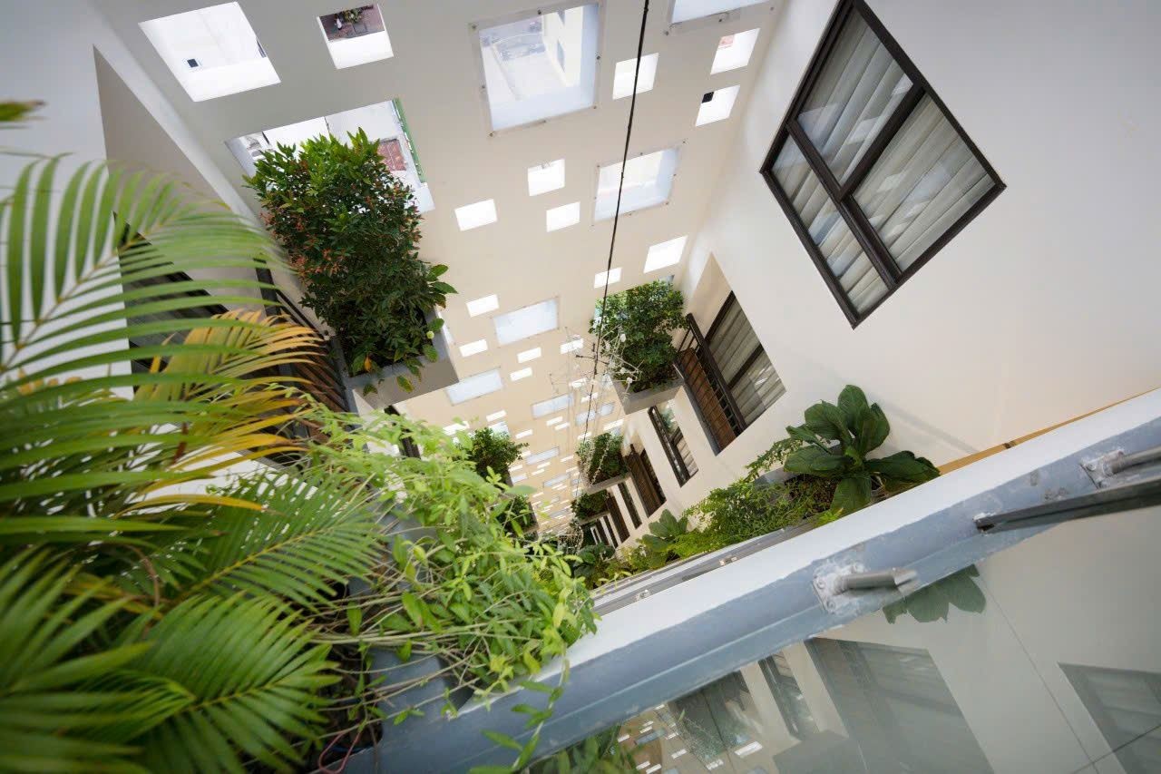 rooms-deluxe-with-window