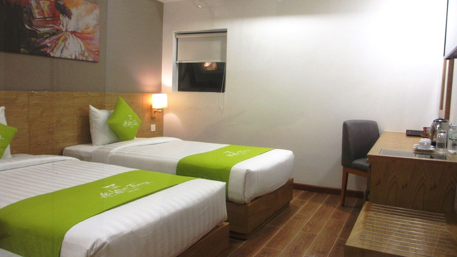 rooms-superior-interior-with-window-no-extra-bed