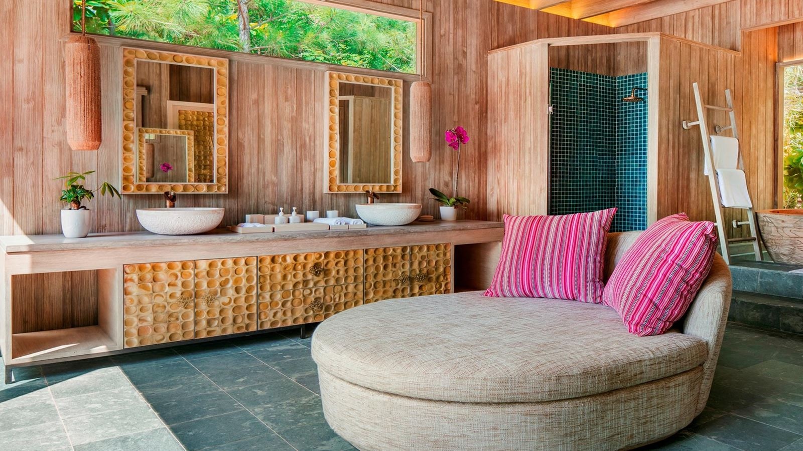 rooms-bay-view-pool-villa