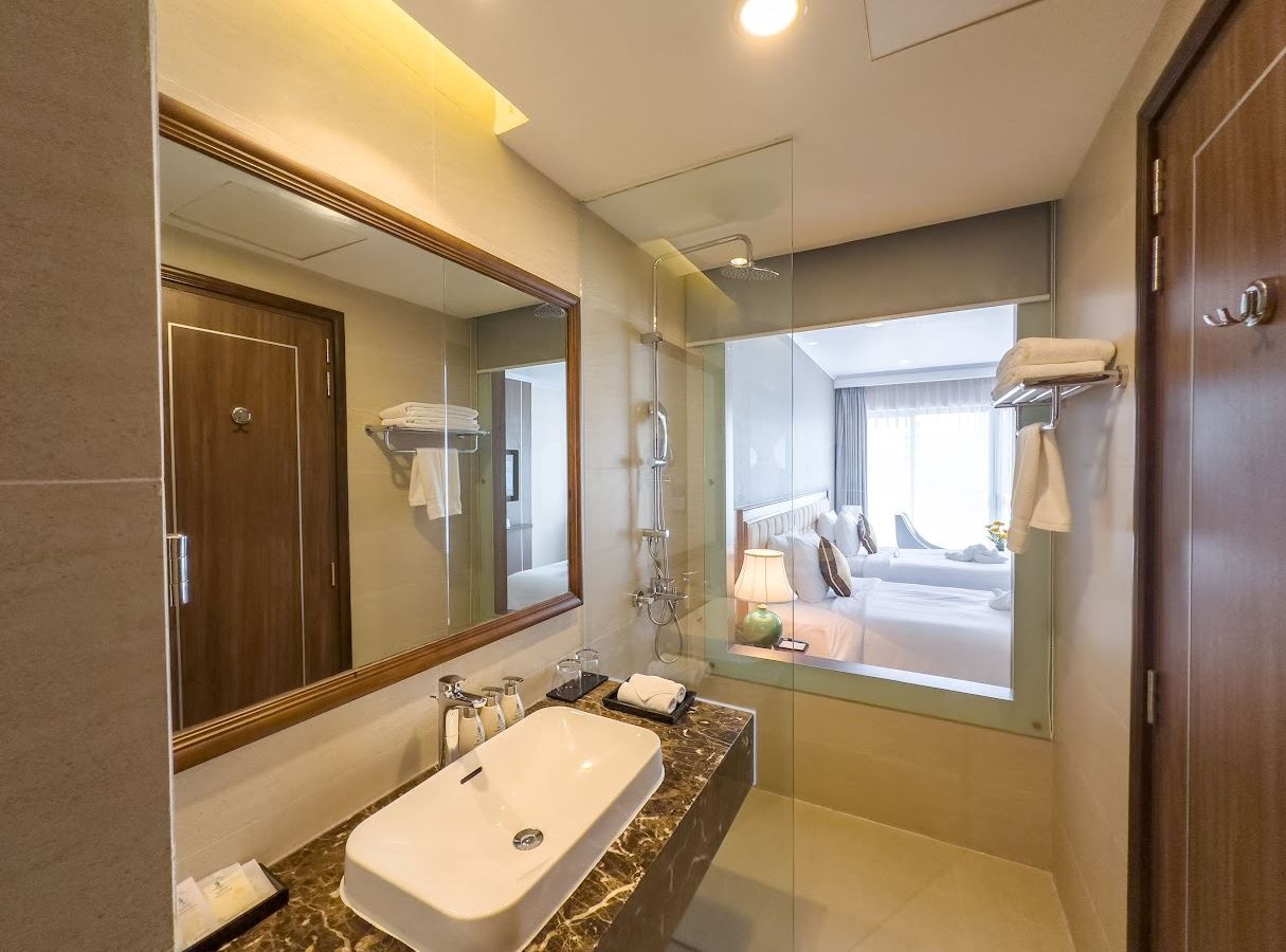 rooms-deluxe-twin-seaview-balcony-child-without-extra-bed