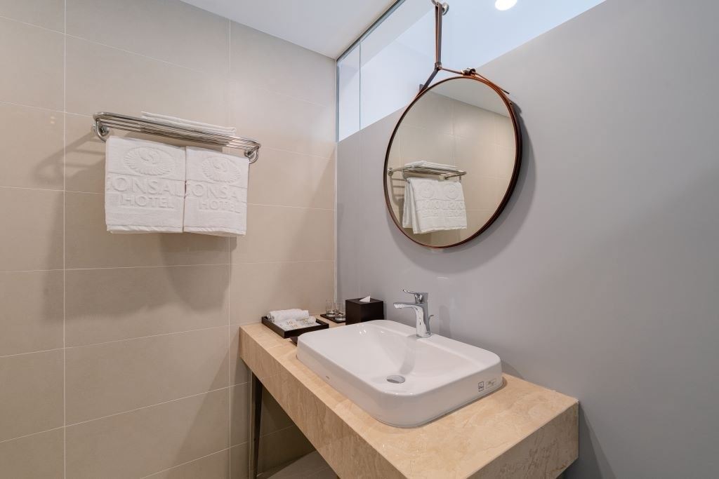 rooms-premier-city-view-with-balcony-child-without-extra-bed