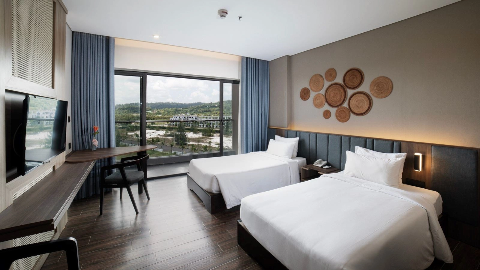 rooms-family-sea-view