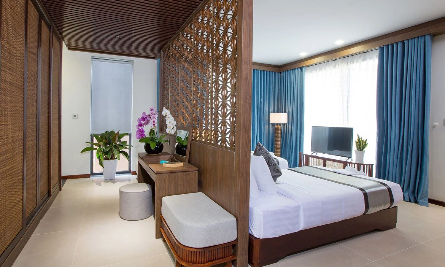 rooms-villa-4-bedrooms-garden-view