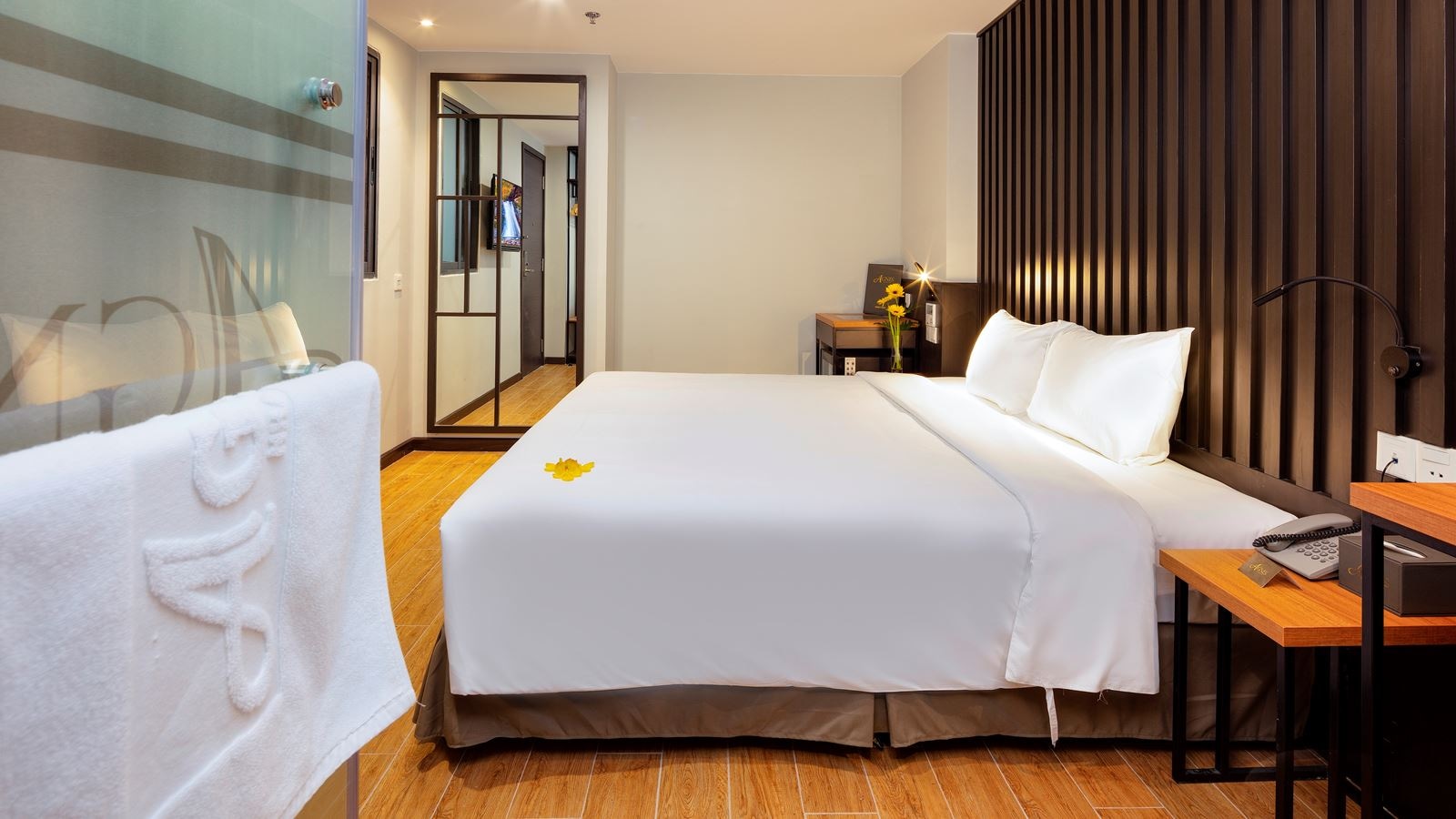 rooms-superior-room-with-window