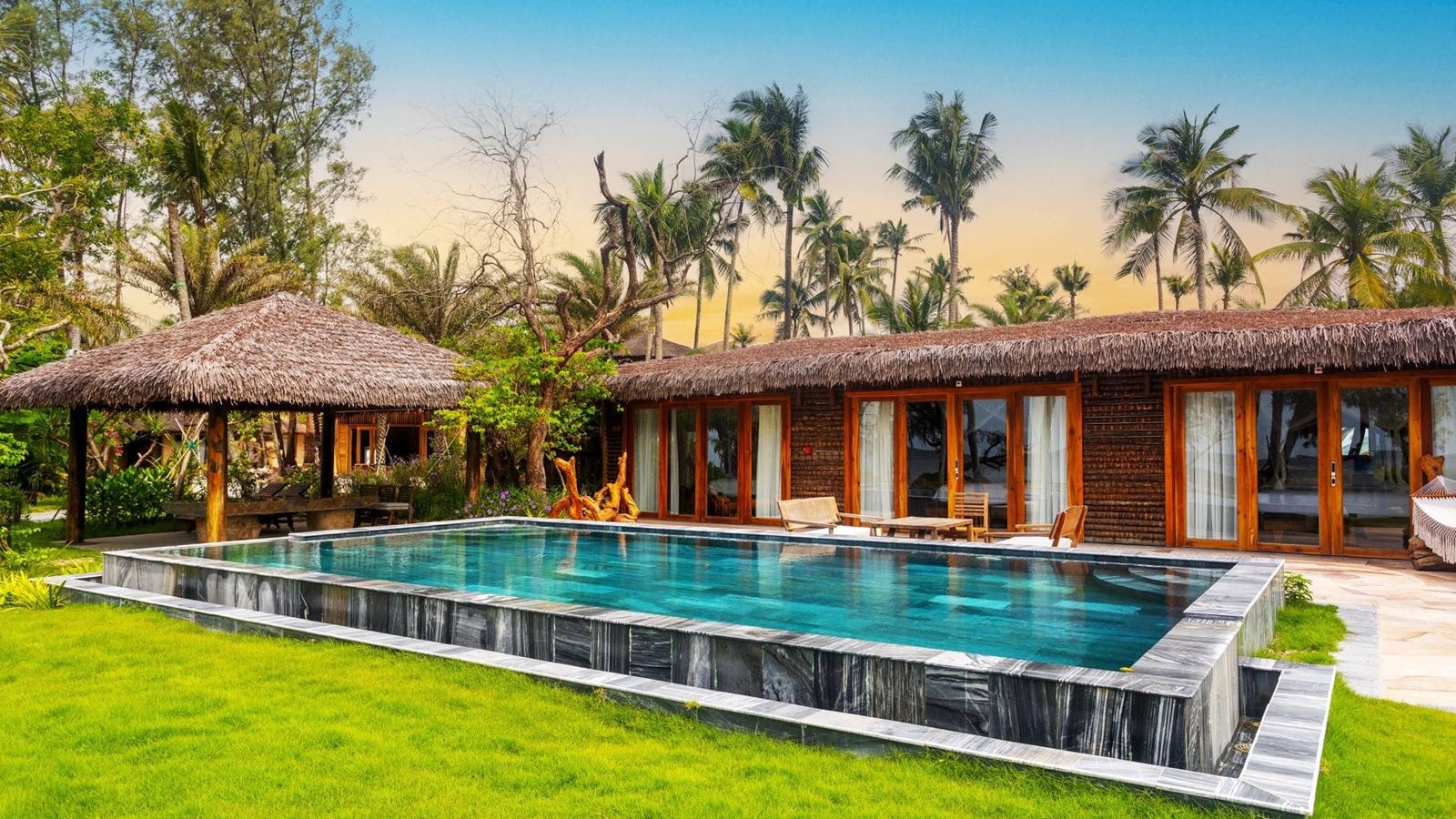 rooms-villa-ong-lang-bayfront-3bedroom