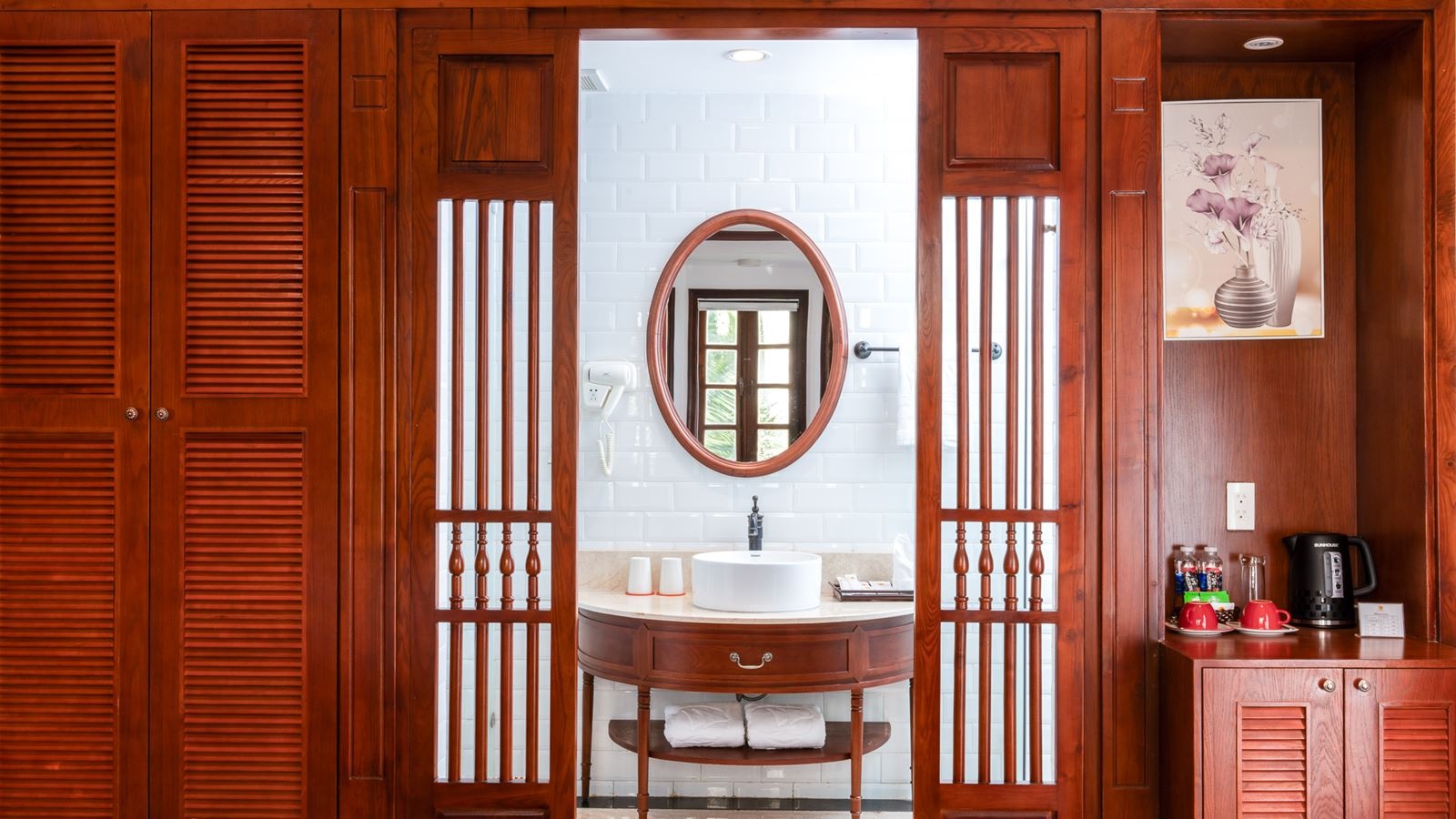 rooms-deluxe-cozy-balcony-child-without-extra-bed