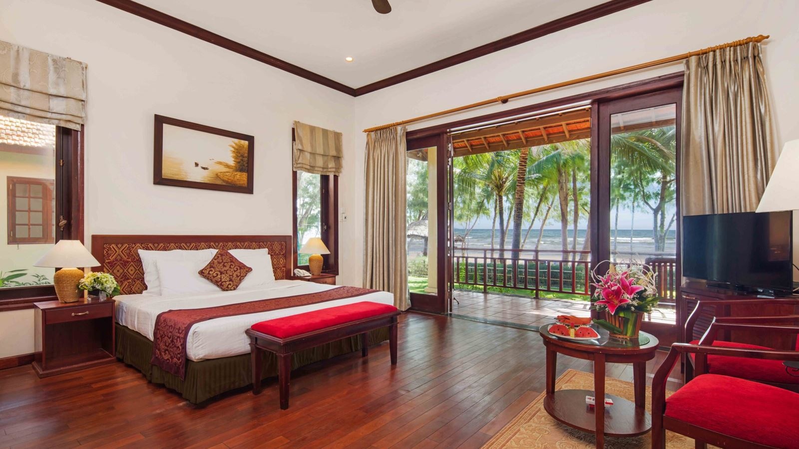 rooms-beachfront-villa