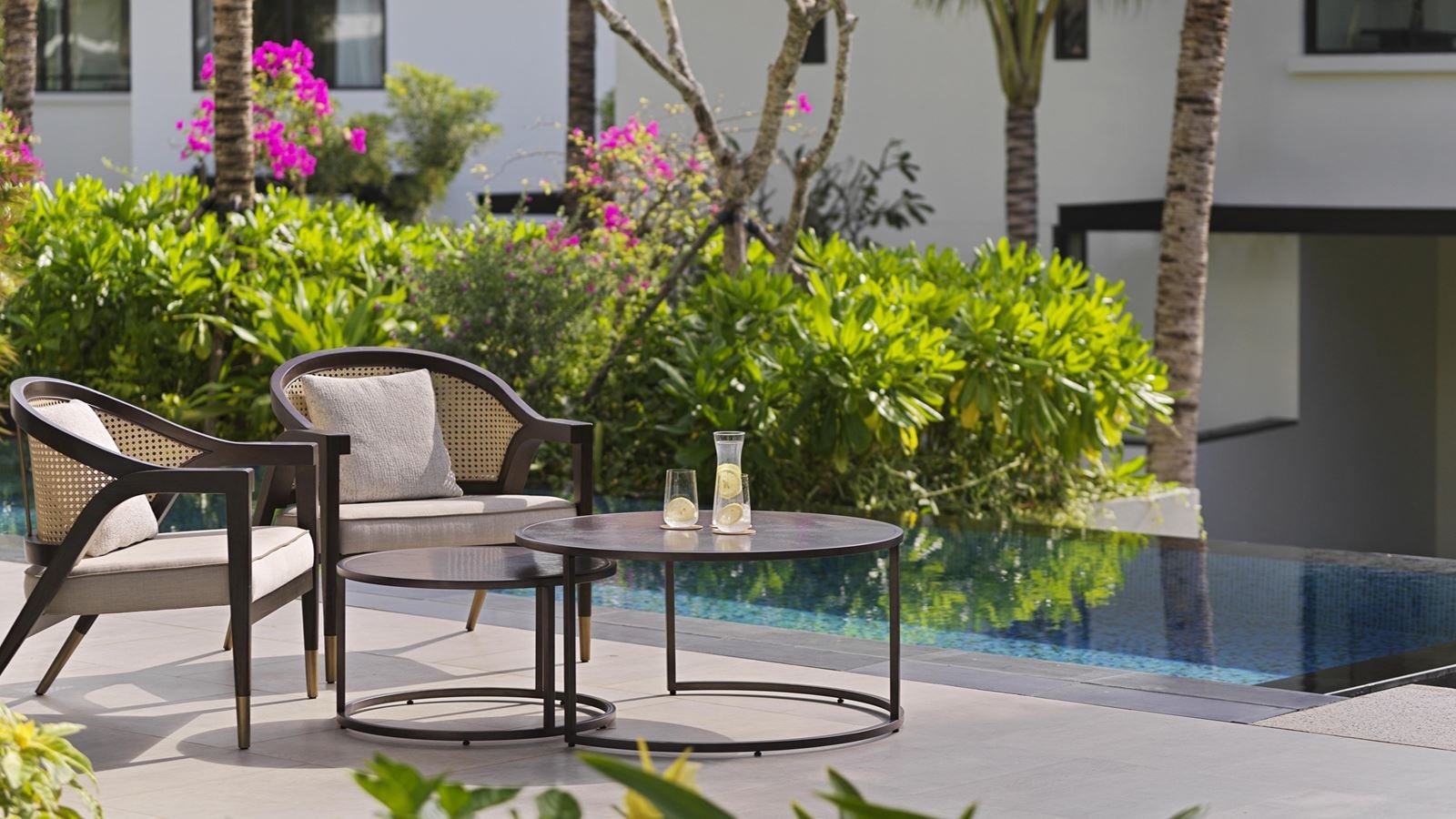 rooms-lush-villa-two-bedroom-with-pool