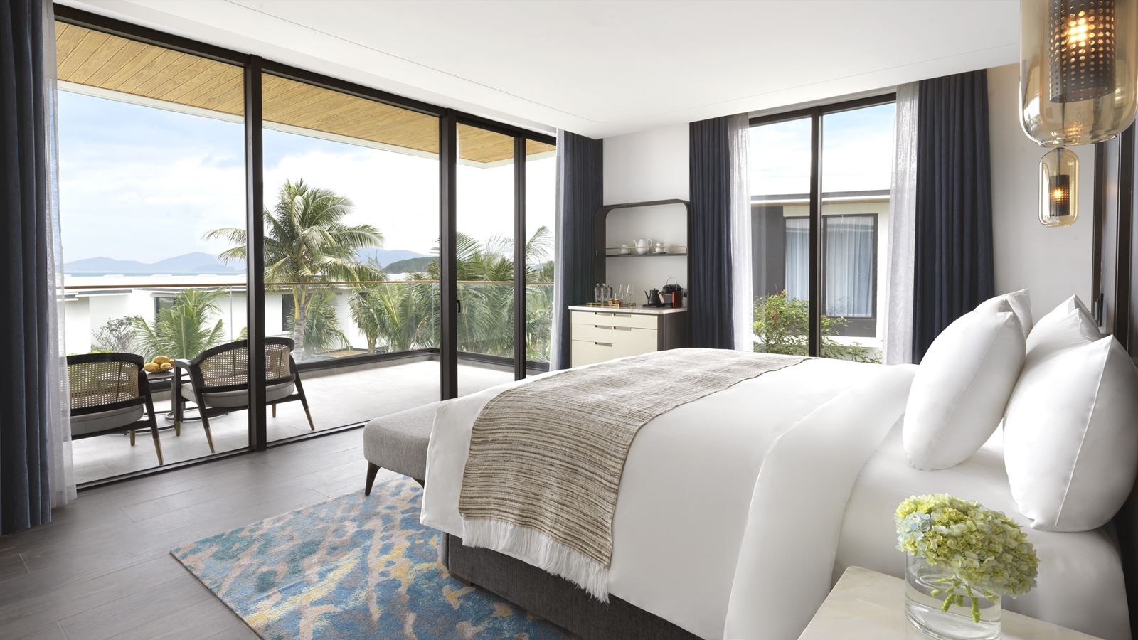 rooms-lush-villa-three-bedroom-with-pool