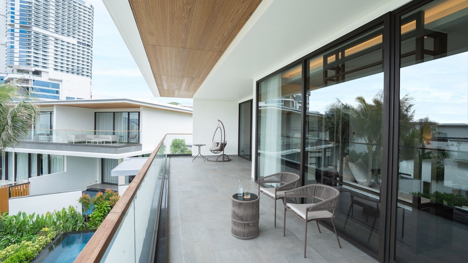 rooms-lagoon-villa-three-bedroom-with-pool