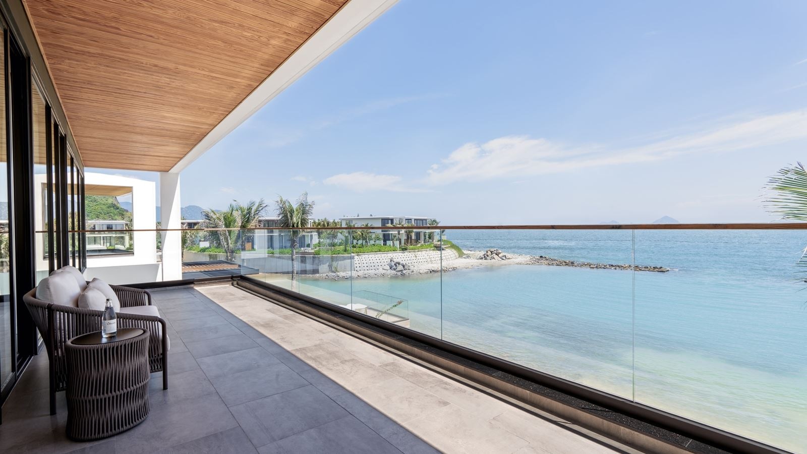 rooms-gran-ocean-villa-three-bedroom-with-pool