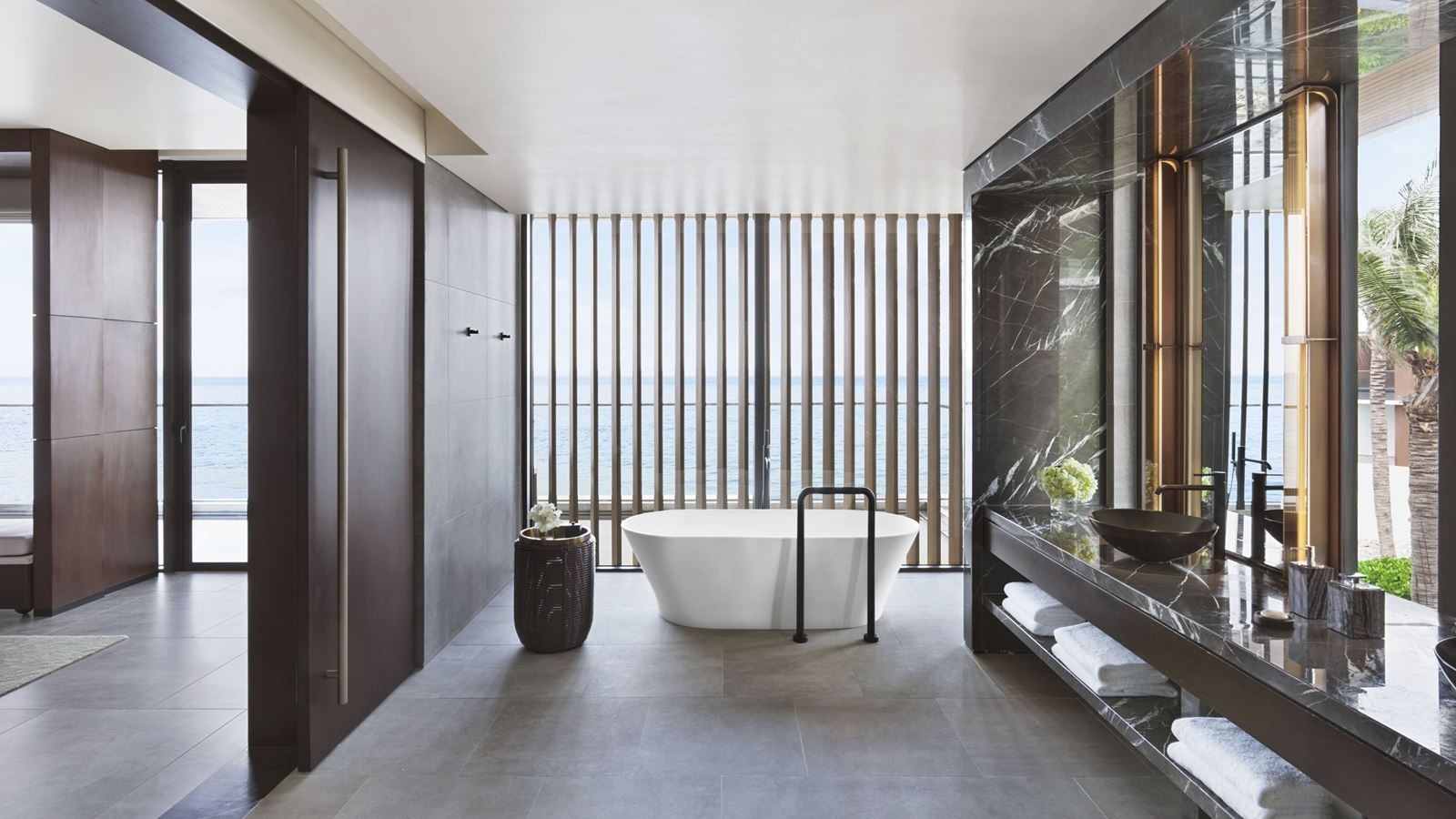 rooms-gran-ocean-villa-three-bedroom-with-pool