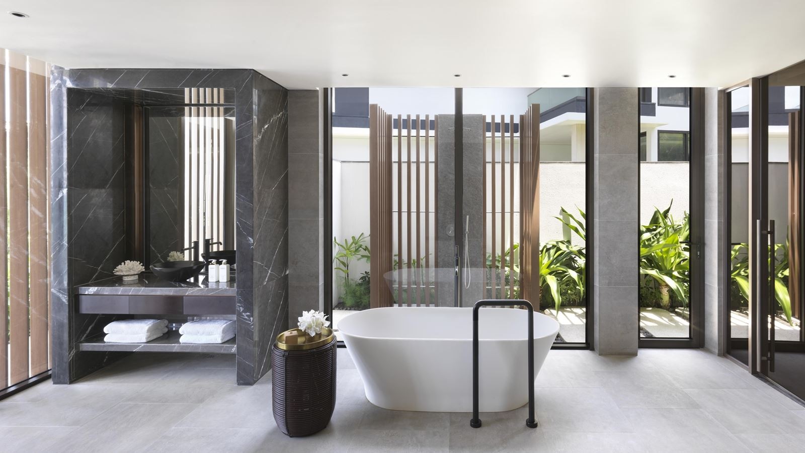 rooms-gran-ocean-villa-four-bedroom-with-pool