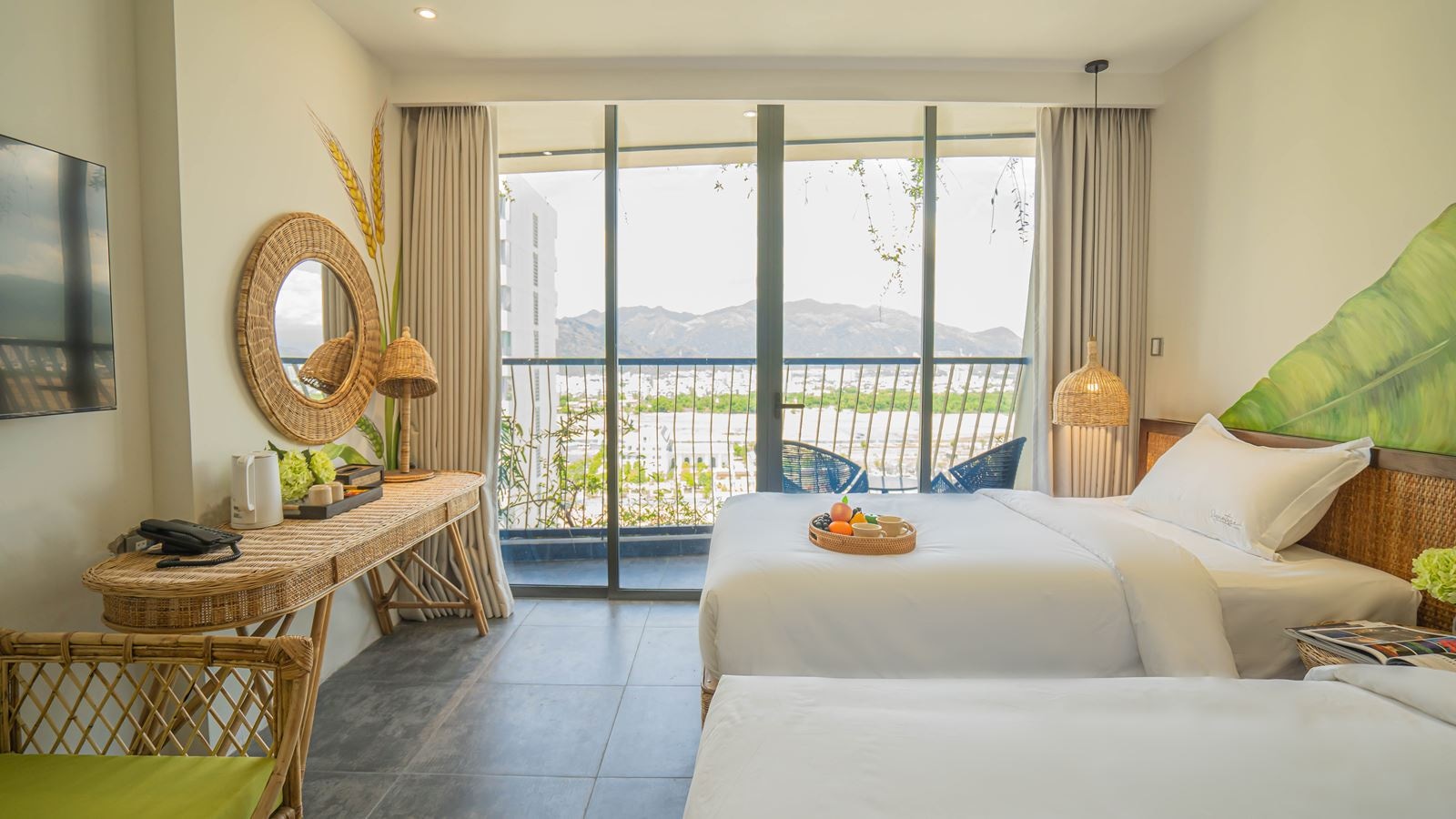 rooms-signature-tropical-with-balcony-no-extra-bed