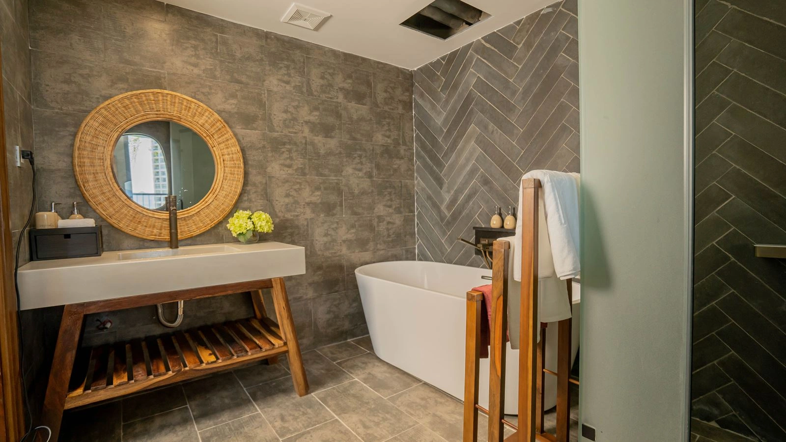 rooms-signature-bliss-seaview-with-balcony