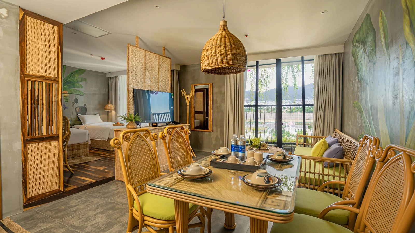 rooms-banana-sunset-with-balcony