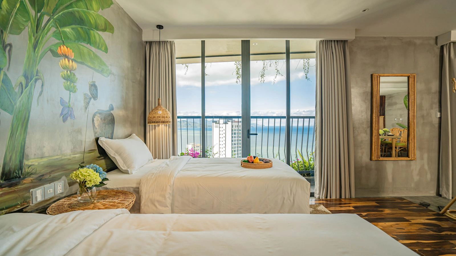 rooms-banana-oasis-with-balcony