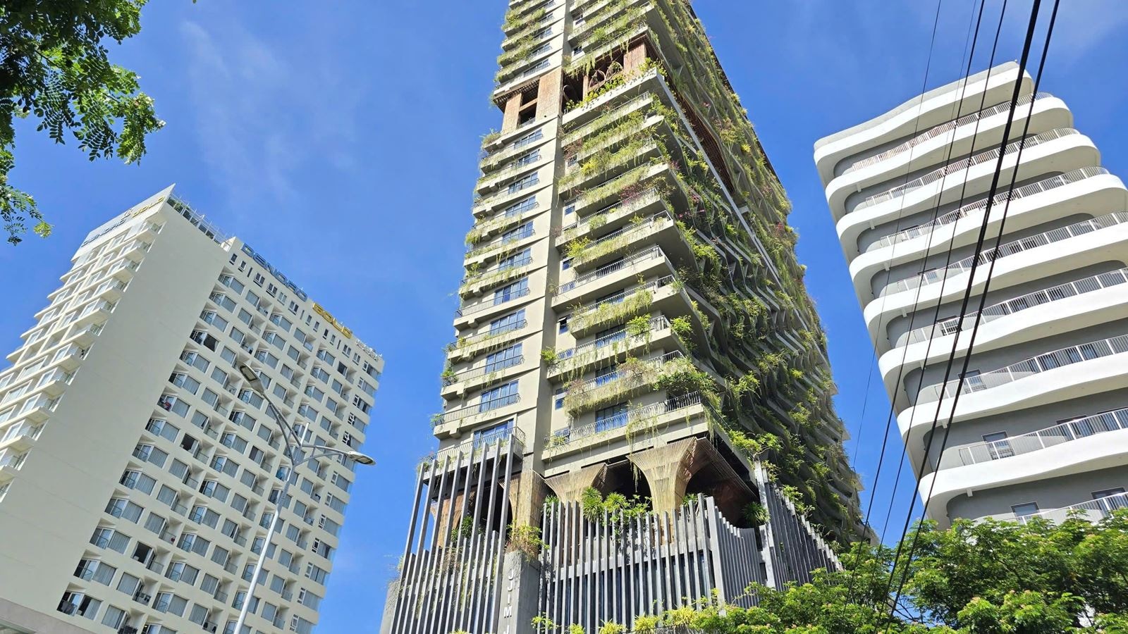 general-main-building