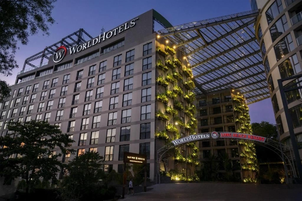 general-main-building