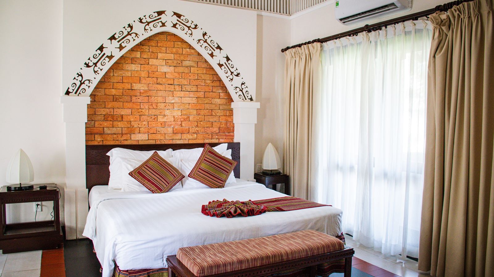 rooms-bungalow-garden-view-balcony-child-without-extra-bed